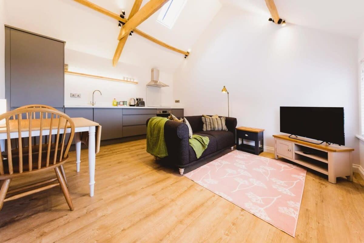 The Hay Barn - Hopewell Villa Bristol Buitenkant foto